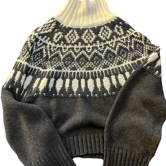 Massimo Dutti Sweater NWT - Picture 2 of 3